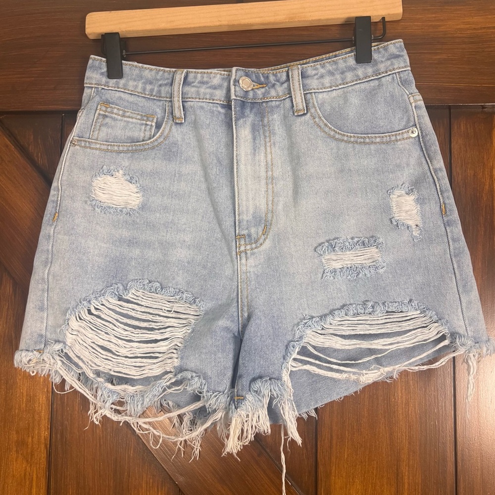 Distressed‎ Light Blue Denim Shorts Size 6